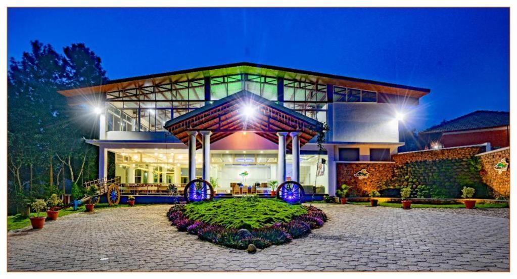 Coffee Grove Resort Чикмагалур Экстерьер фото