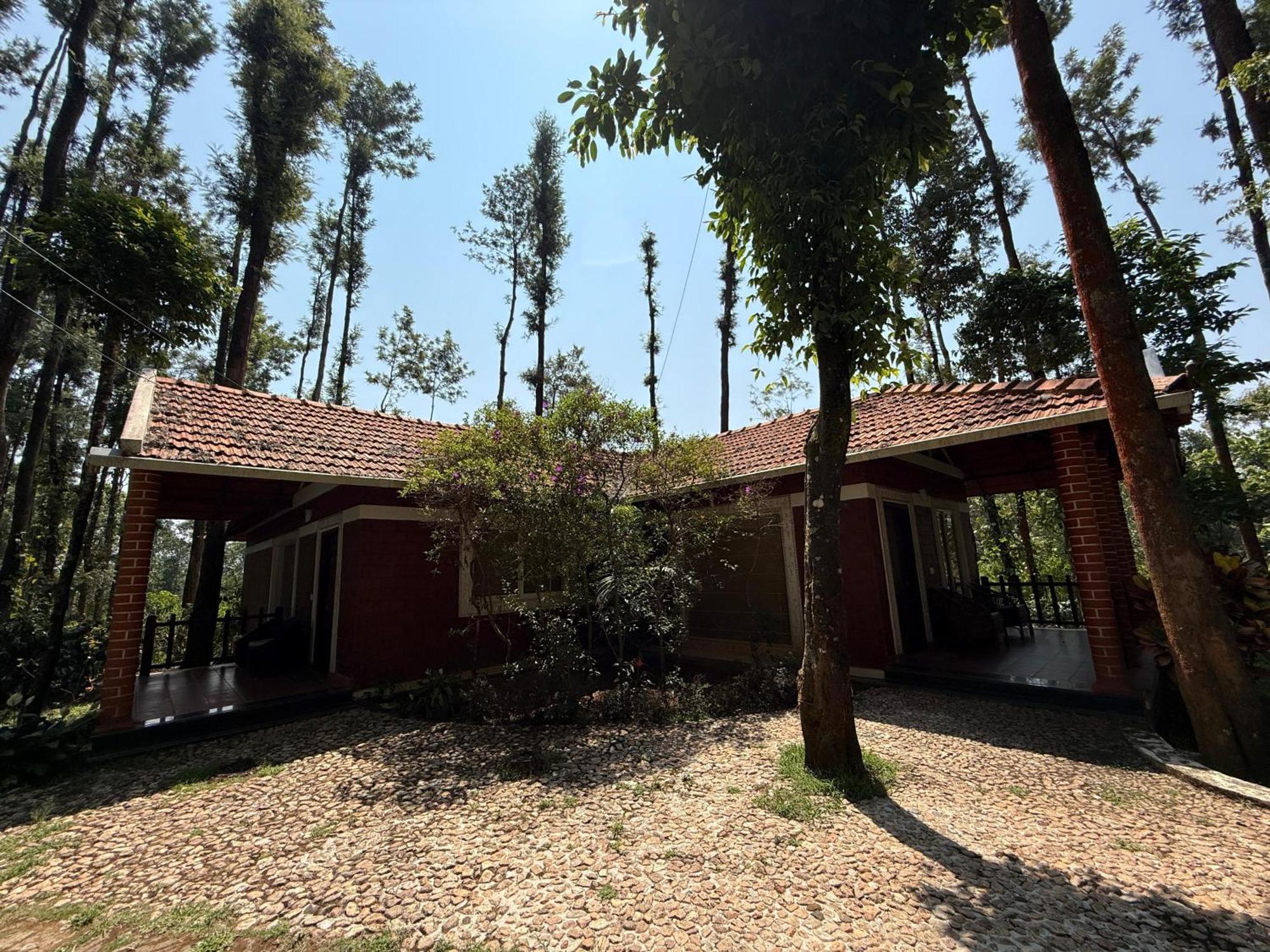 Coffee Grove Resort Чикмагалур Экстерьер фото