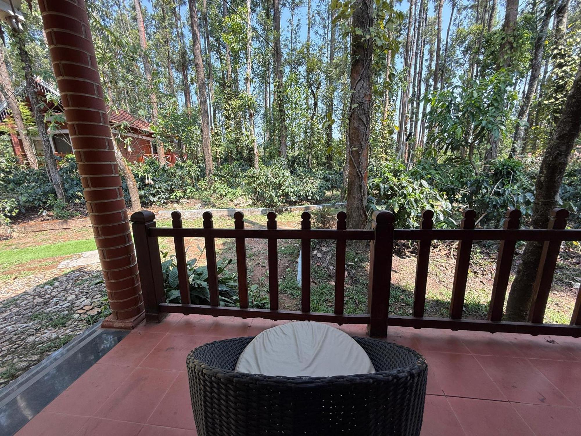 Coffee Grove Resort Чикмагалур Экстерьер фото