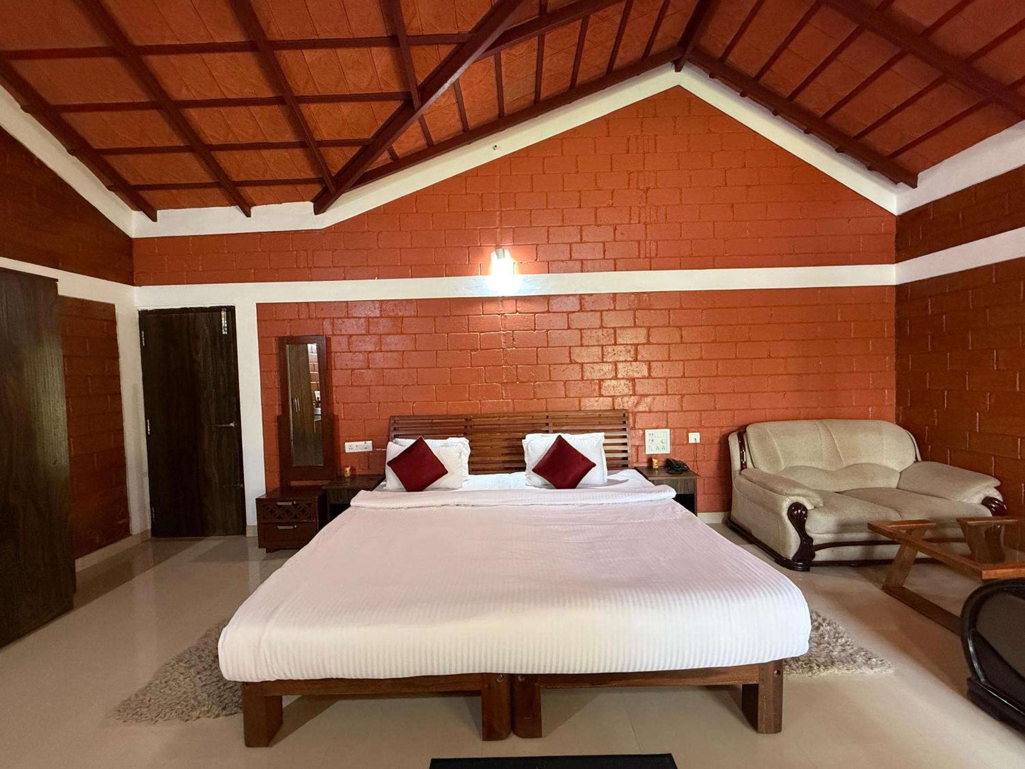 Coffee Grove Resort Чикмагалур Экстерьер фото