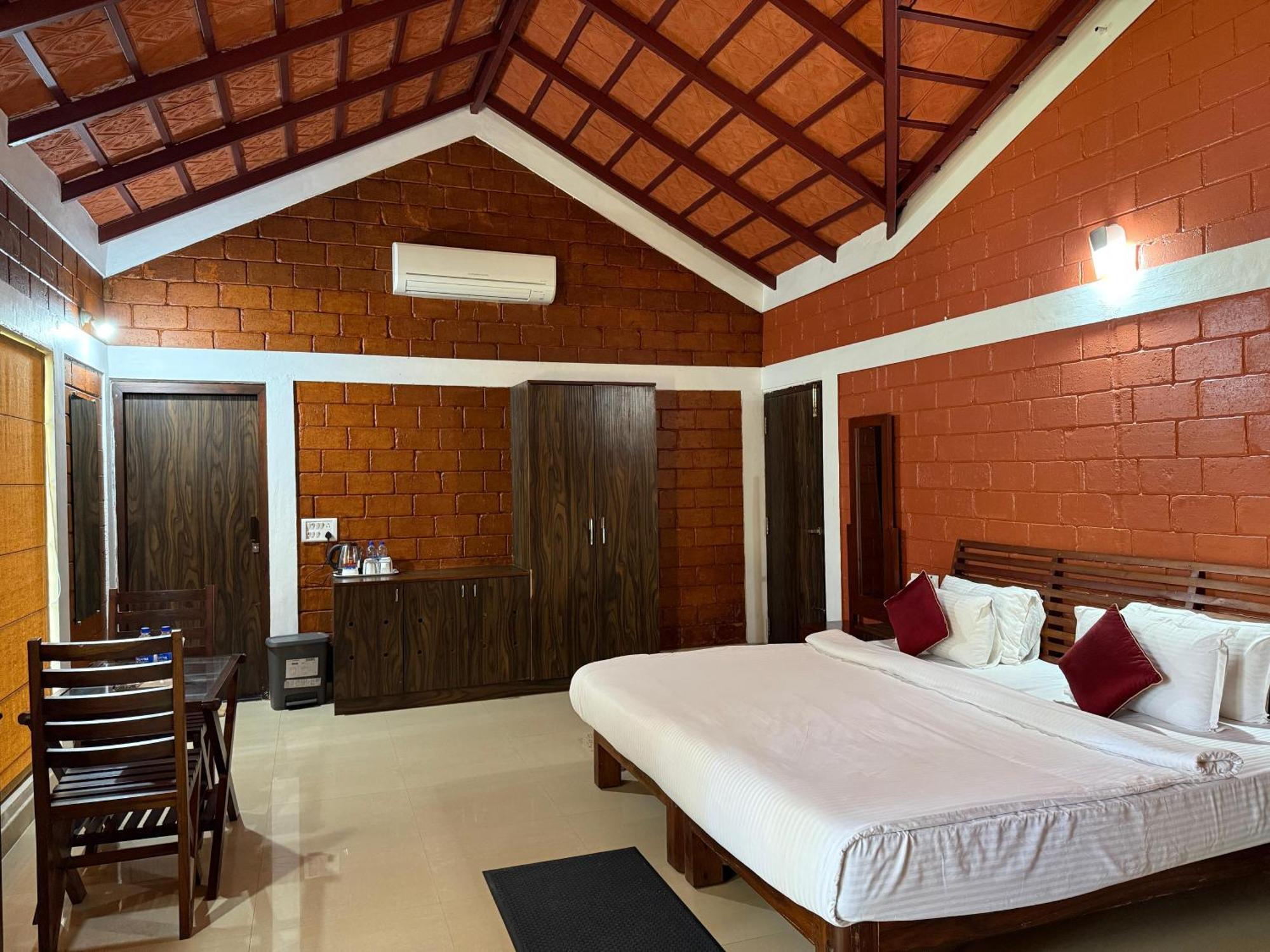 Coffee Grove Resort Чикмагалур Экстерьер фото