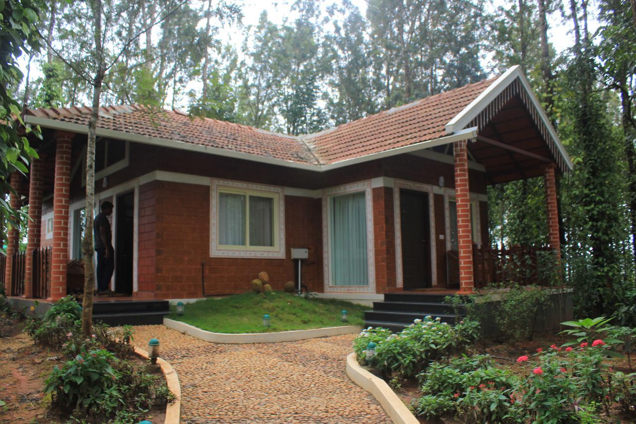 Coffee Grove Resort Чикмагалур Экстерьер фото